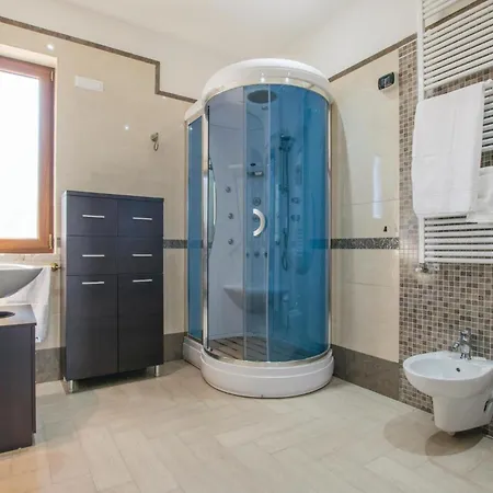 Mattia Grande Apartman